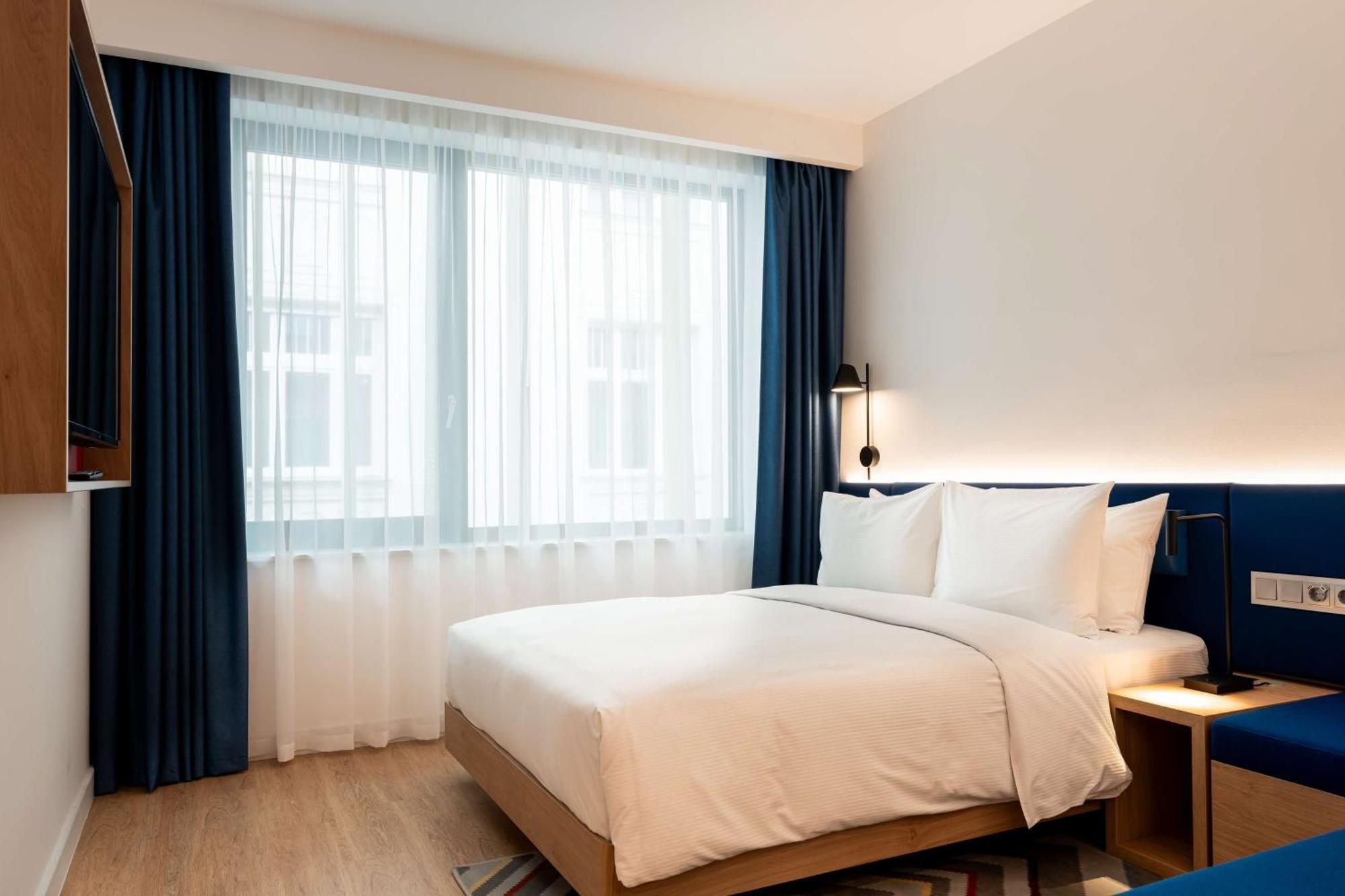 Hampton By Hilton Budapest City Centre Exterior foto